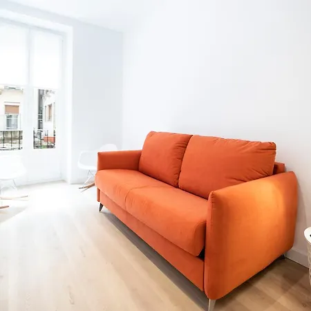 Avenida Luxury Center - Sshousing
